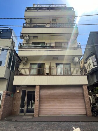 大和商住ビルの物件外観写真